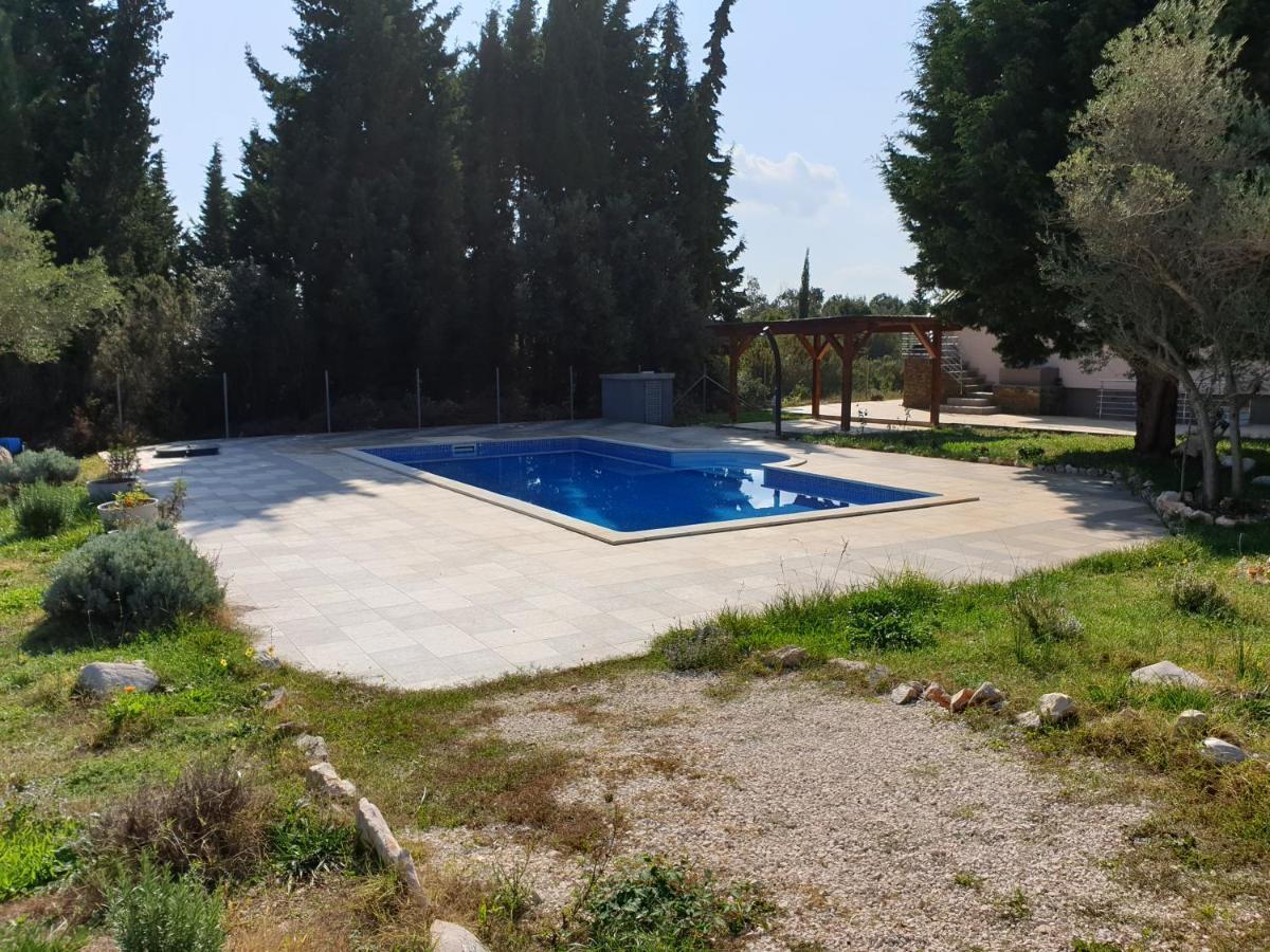 Olive Apartments Ugljan Extérieur photo