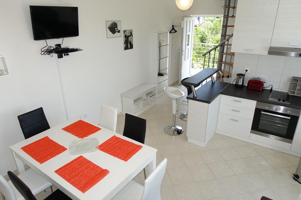 Olive Apartments Ugljan Extérieur photo